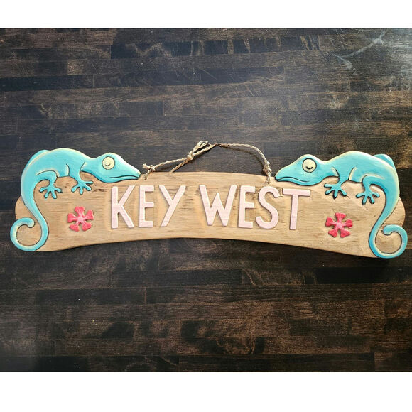 Wood Burned Key West Sign Iguana Lizards Hibiscus Flowers Pool Decor - Picture 2 of 10